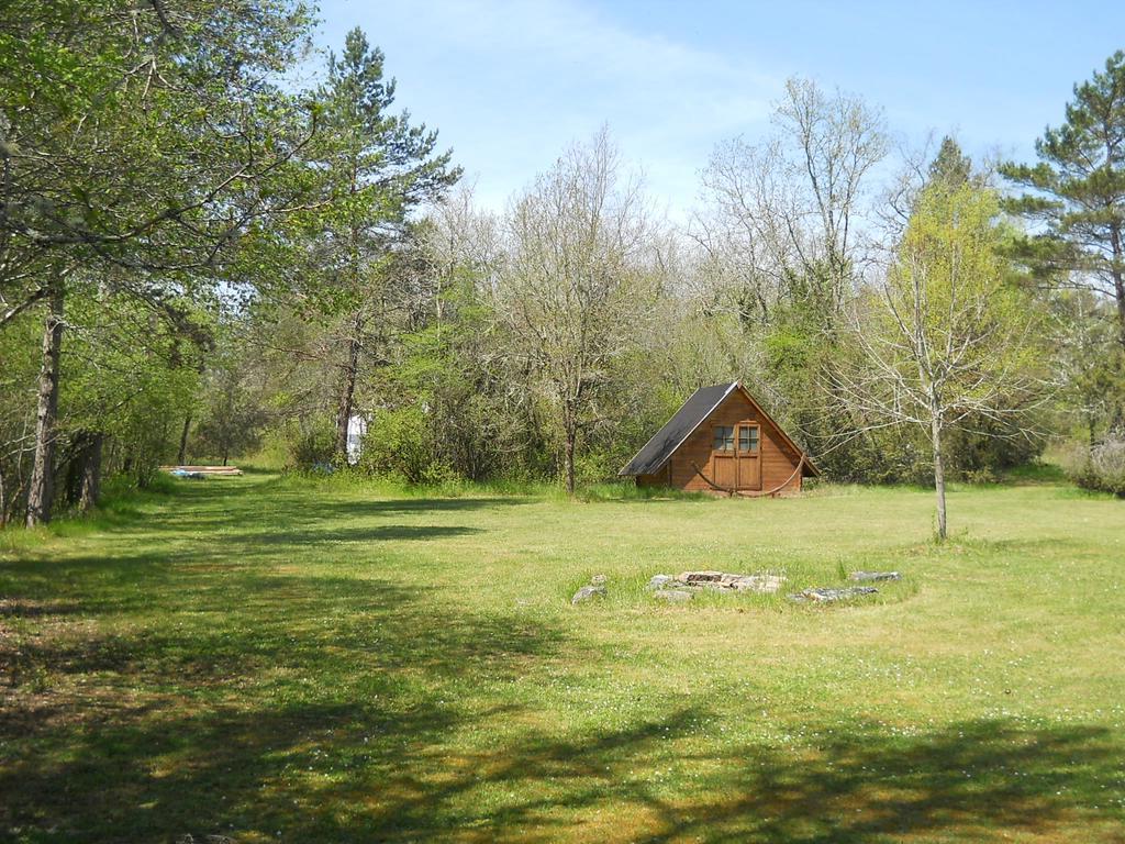 Вилла Le Domaine De La Genette Paussac-et-Saint-Vivien Экстерьер фото